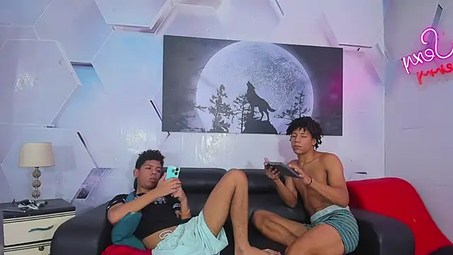 Spicy guys online show from 04.20.26
