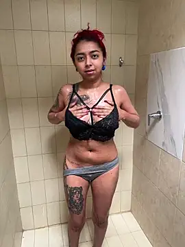 poyson ivy online show from 02.23.26