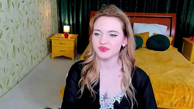 CarryParker online show from 03.04.26