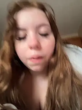 Snapshot of AnessaXrose chatting on 02.27.26 AnessaXrose online show from 02.27.26