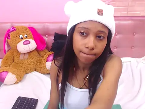 Snapshot of cutedoll4u chatting on 03.06.26 cutedoll4u online show from 03.06.26