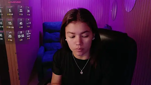 Alessia Monroe  online show from 06.18.26