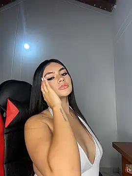 Snapshot of MiaFox_mml chatting on 04.01.26 MiaFox mml online show from 04.01.26