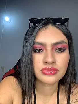 Snapshot of MiaFox_mml chatting on 04.03.26 MiaFox mml online show from 04.03.26