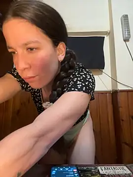 Melu12 online show from 07.14.26
