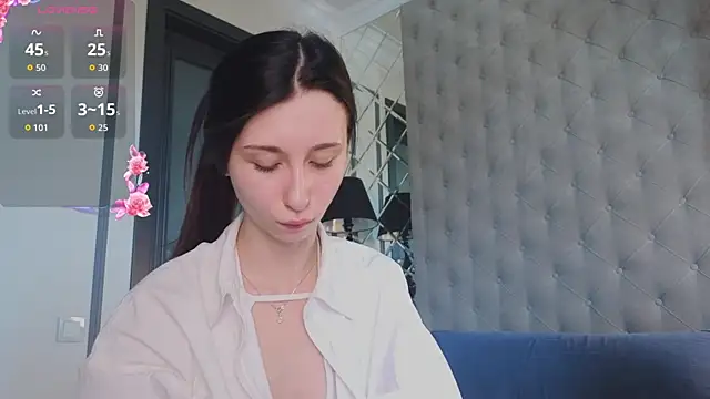Snapshot of MiguelinaRasmuson chatting on 06.03.26 MiguelinaRasmuson online show from 06.03.26