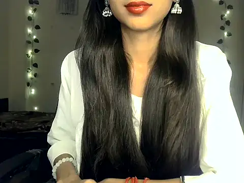 SIKSHA SINGH online show from 04.24.26