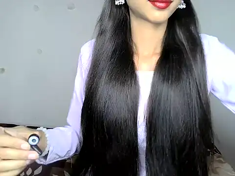 Snapshot of SIKSHA_SINGH chatting on 05.19.26 SIKSHA SINGH online show from 05.19.26
