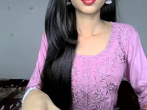 Snapshot of SIKSHA_SINGH chatting on 05.20.26 SIKSHA SINGH online show from 05.20.26
