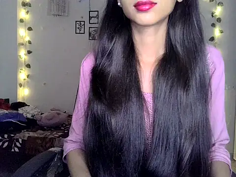 Snapshot of SIKSHA_SINGH chatting on 05.27.26 SIKSHA SINGH online show from 05.27.26