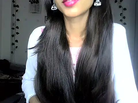 Snapshot of SIKSHA_SINGH chatting on 05.28.26 SIKSHA SINGH online show from 05.28.26