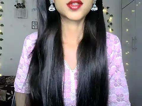 Snapshot of SIKSHA_SINGH chatting on 05.31.26 SIKSHA SINGH online show from 05.31.26