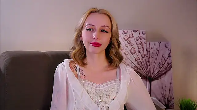 EugeniaEarl online show from 02.21.26