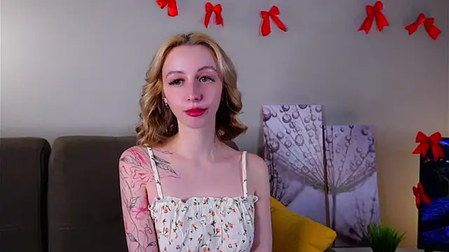 EugeniaEarl online show from 02.25.26