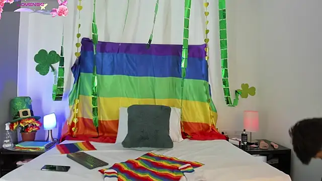 Angel Lux online show from 03.03.26