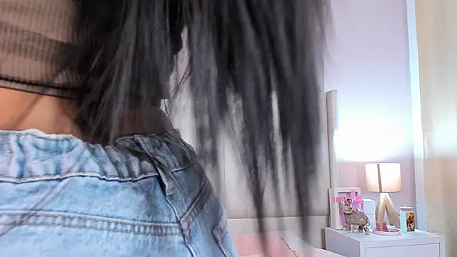 Reachel Smith online show from 03.12.26