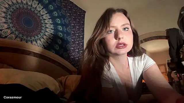 Snapshot of itscoraamour chatting on 03.21.26 itscoraamour online show from 03.21.26