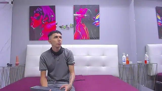 ahsly78Bryan online show from 06.24.26