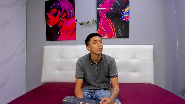ahsly78Bryan online show from 07.06.26