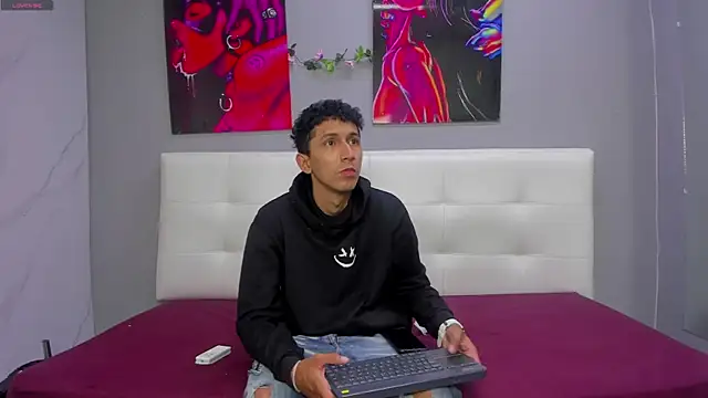 ahsly78Bryan online show from 07.22.26