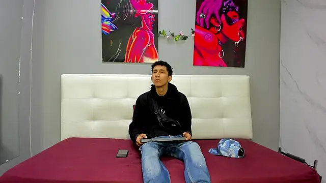 ahsly78Bryan online show from 07.27.26