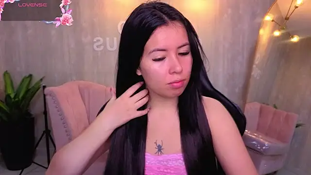 Kylia a online show from 06.12.26