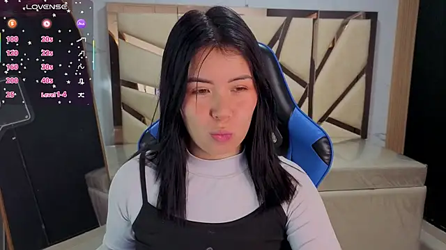 Kylia a online show from 07.10.26