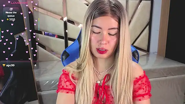 Kylia a online show from 07.25.26