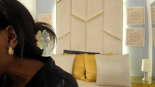 Snapshot of KarinaaCoxx chatting on 07.11.26 KarinaaCoxx online show from 07.11.26