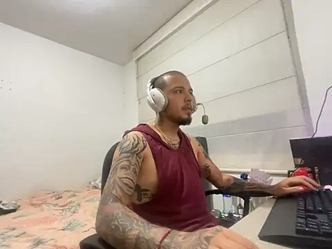 Maximo Garcia17 online show from 03.09.26