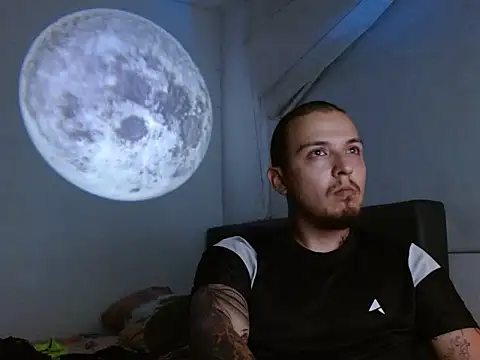 Maximo Garcia17 online show from 04.07.26