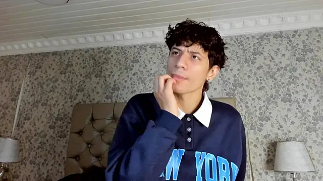 LeoFeniix online show from 03.13.26