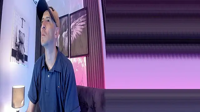 Milanwhite  online show from 03.16.26