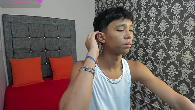 Little Twink19x online show from 06.13.26
