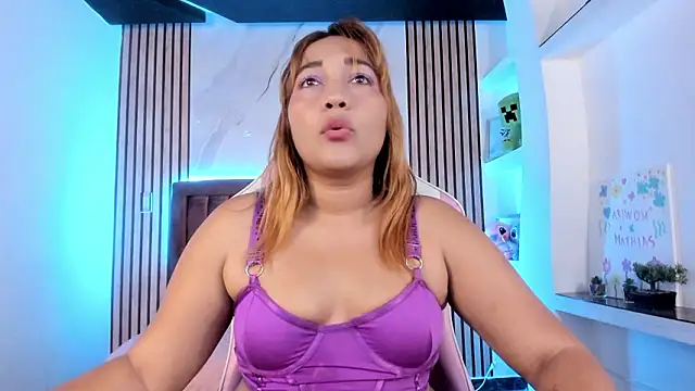 Miia Grey  online show from 03.03.26