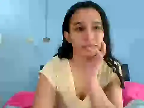scarlettscottx  online show from 05.02.26