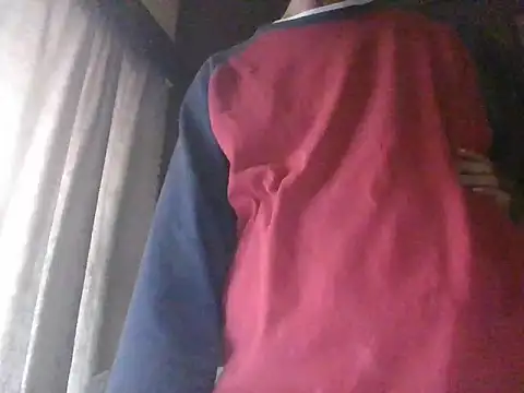 Snapshot of sub_slave_indi chatting on 12.19.25 sub slave indi online show from 12.19.25