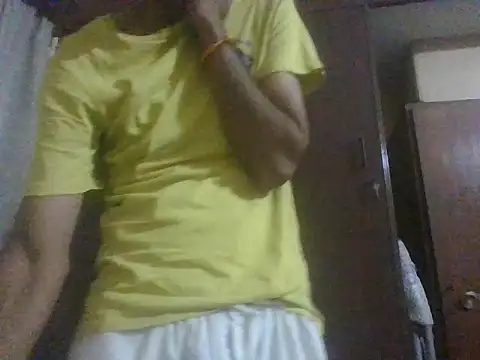 Snapshot of sub_slave_indi chatting on 02.10.26 sub slave indi online show from 02.10.26