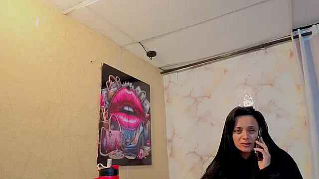 QueenSallyDesire online show from 05.04.26