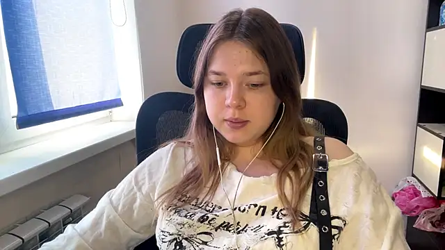 TomikoPfau online show from 04.01.26