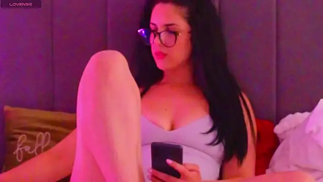 LauraDelightX online show from 06.19.26