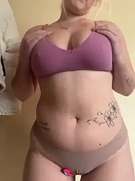 sluttyrubiee online show from 05.05.26