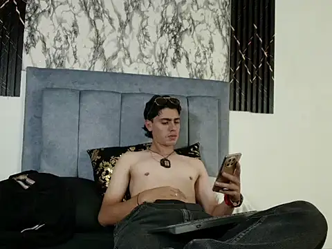 Damnian xx online show from 03.10.26