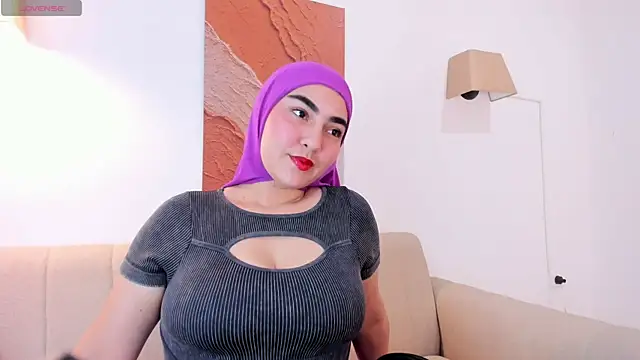 Malika Noor online show from 06.06.26