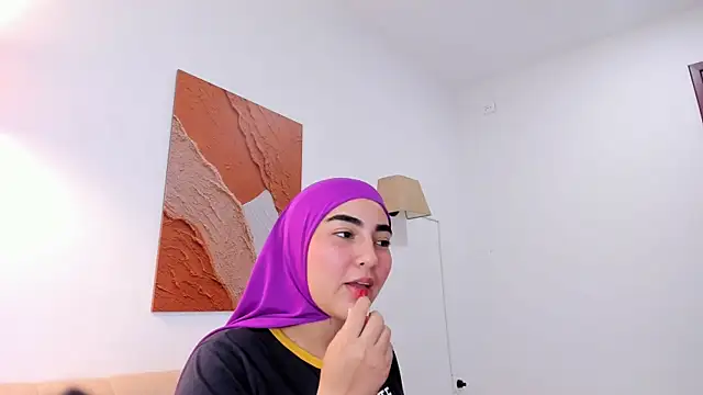 Malika Noor online show from 06.15.26