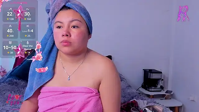 lucy blush online show from 06.09.26