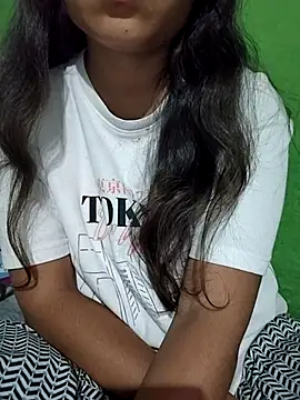 Snapshot of Nivya-Singh chatting on 03.23.26 Nivya-Singh online show from 03.23.26