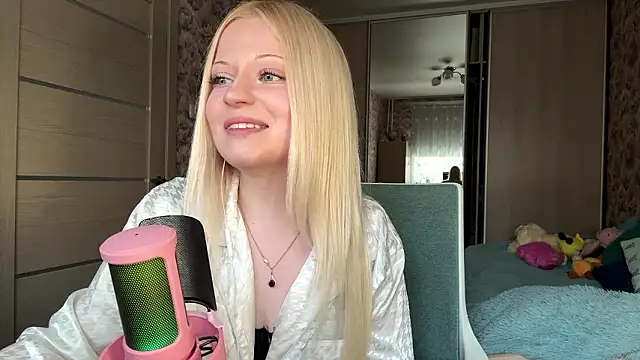 JeneeBIanks online show from 03.17.26