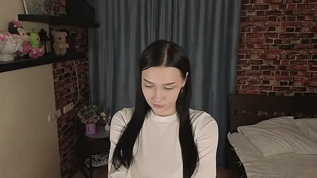 Six Seven7 online show from 03.04.26