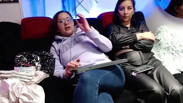 ChloeSweetSin online show from 03.17.26